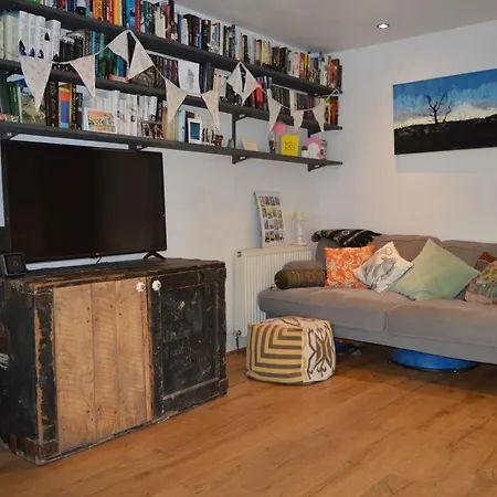Lägenhet Top Floor Central 2 Bedroom Bristol