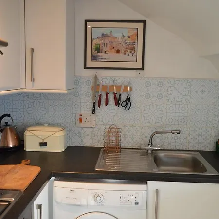 Top Floor Central 2 Bedroom Lägenhet Bristol